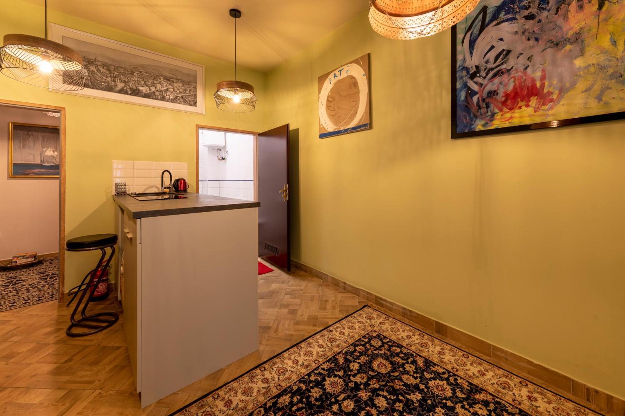 Apartament Artystyczny W Rynku. Lądek-Zdrój Buitenkant foto